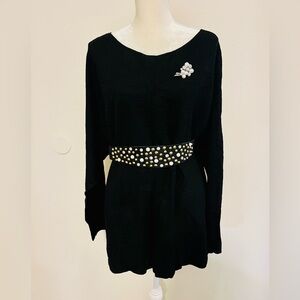 🔥Nice black sweater Sz 2x Vila Milano